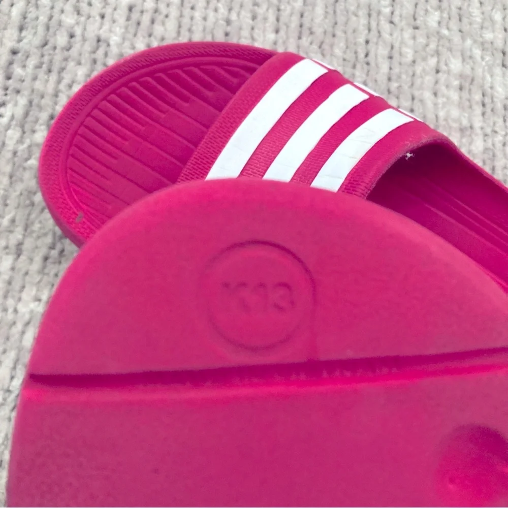 Adidas K13 Hot Pink And White‎ Slide Sandals Youth Size 13 Athletic Summer